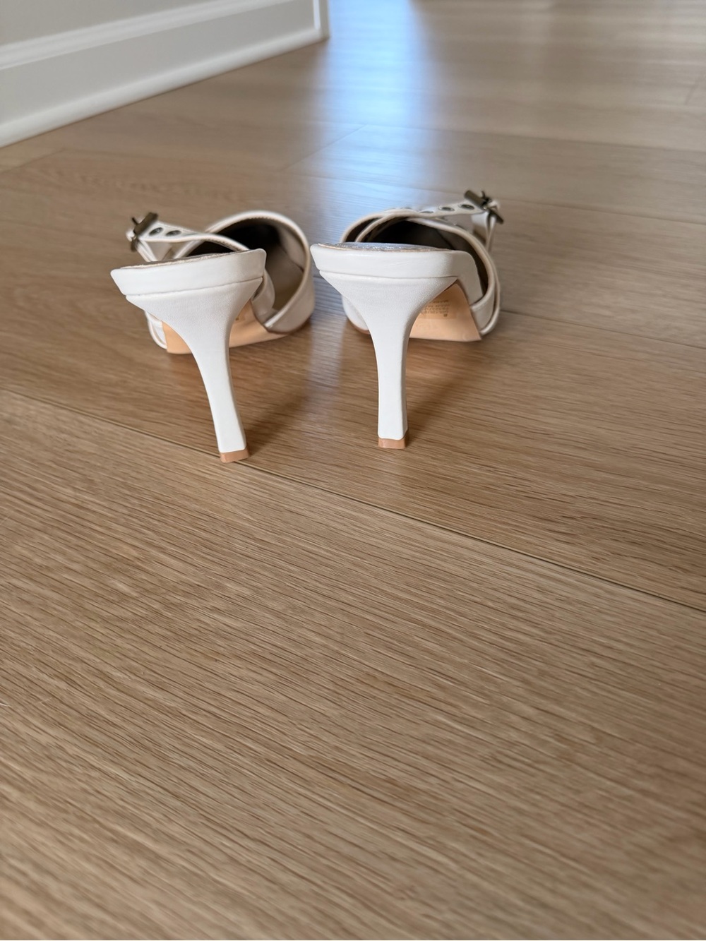 Lemonade Cream Pointed Toe Buckle Mule Heels - Picture 3 of 3
